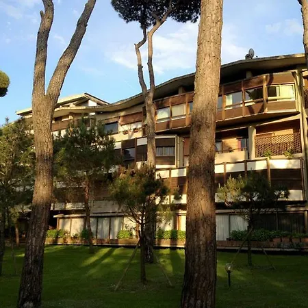 Prestigioso Lagomare * Torre del Lago Puccini
